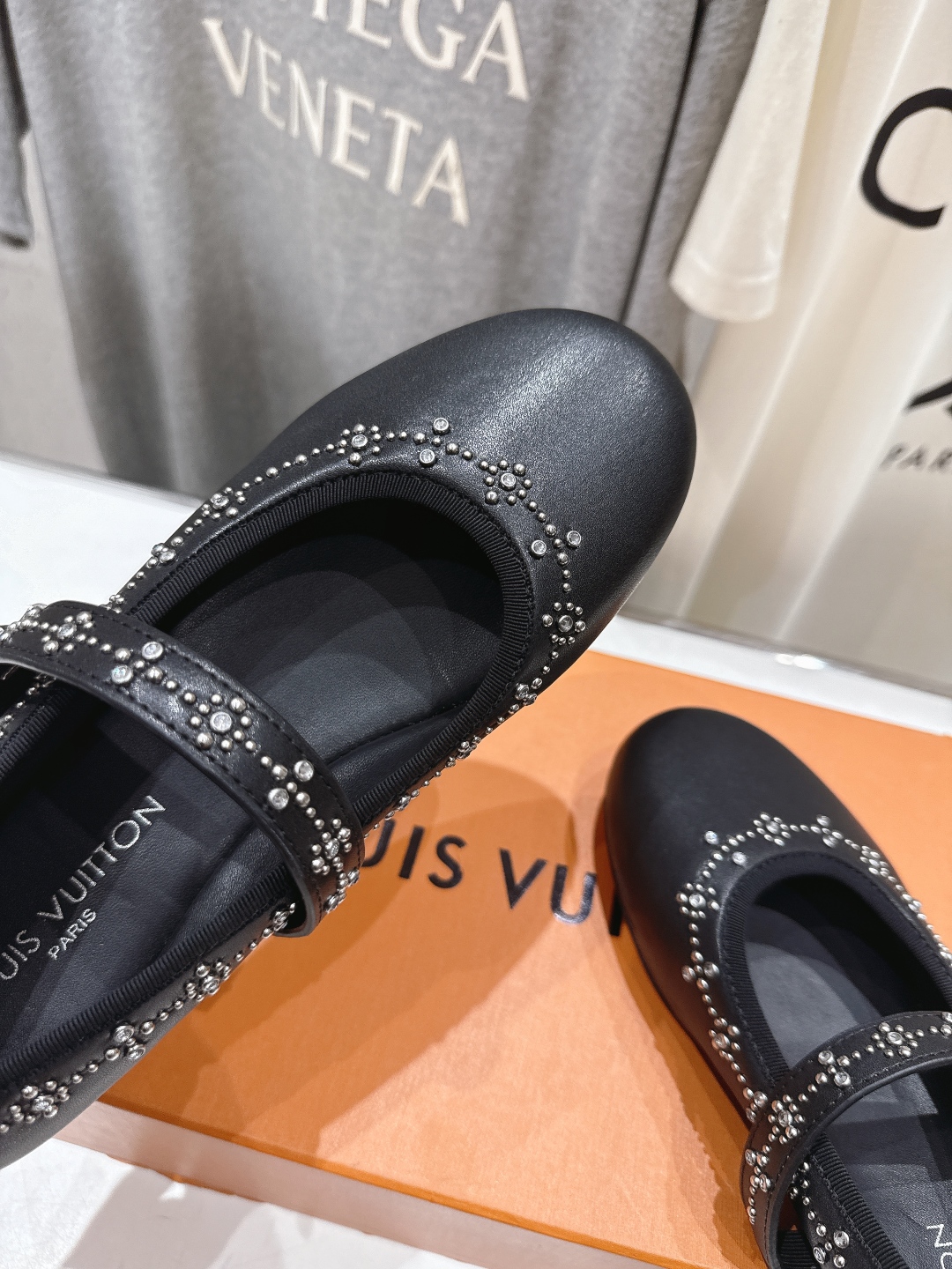 高版本出厂 Louis Vuitton ss25 new arrival LV驴牌春夏系列玛丽珍平底鞋单