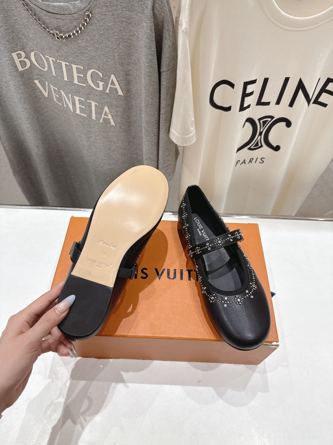 高版本出厂 Louis Vuitton ss25 new arrival LV驴牌春夏系列玛丽珍平底鞋单