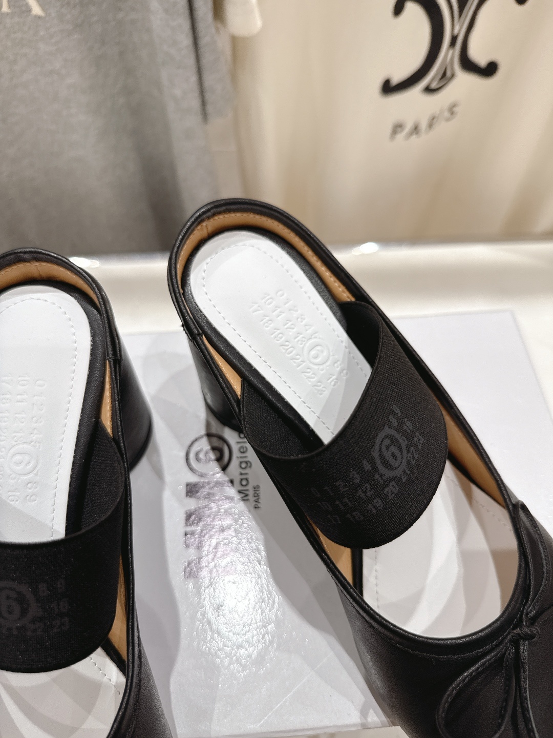 高版本出厂 皮面 MM6马吉拉2025ss新品最近超级🔥的高跟半拖玛丽珍芭蕾舞鞋舒适度不用说 肯定会很舒