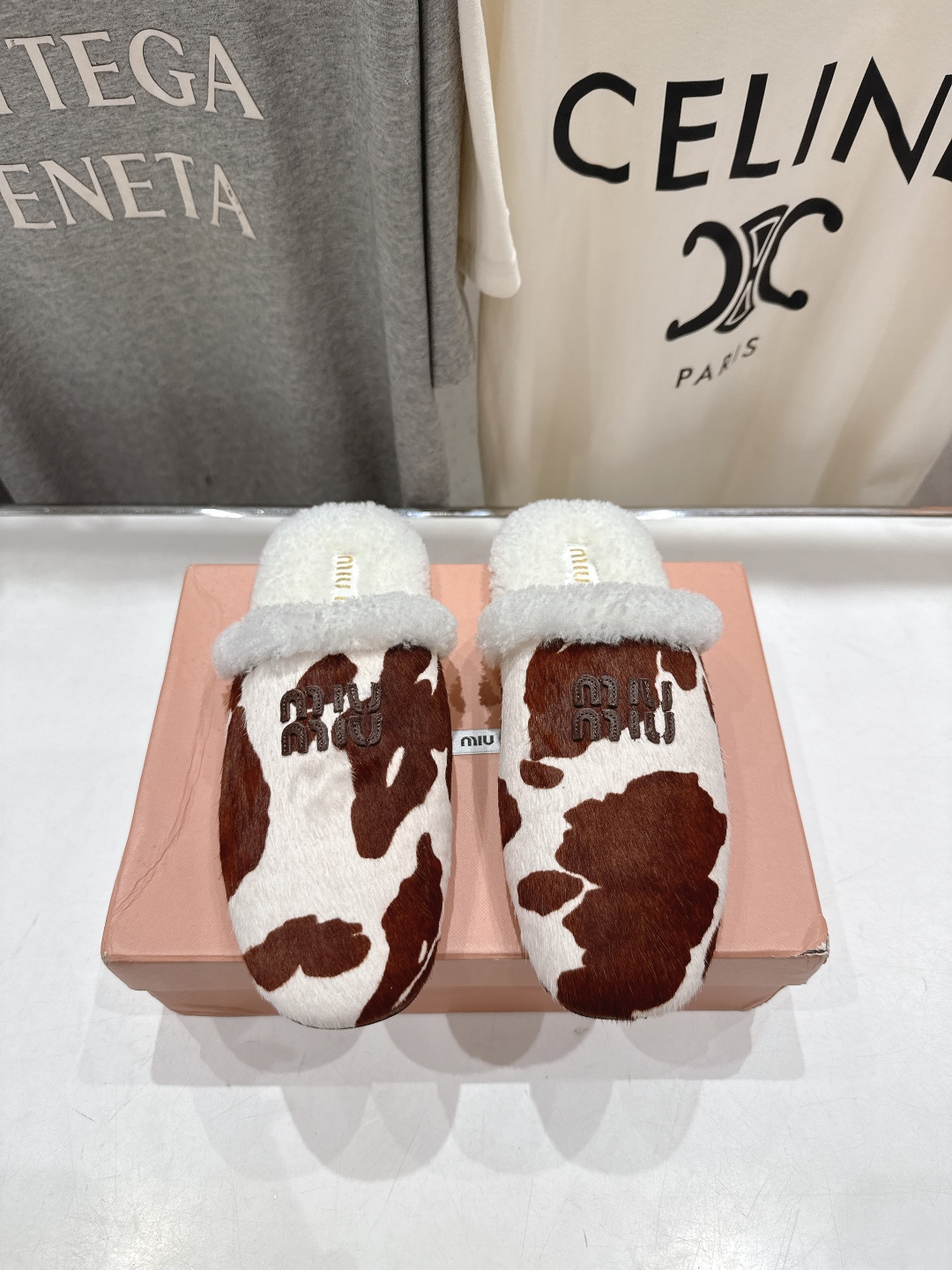 高版本出厂 MiuMiu/缪缪 F027 2025ss秋冬新款勃肯半包毛毛拖鞋毛毛鞋缪缪又让我重新爱了它