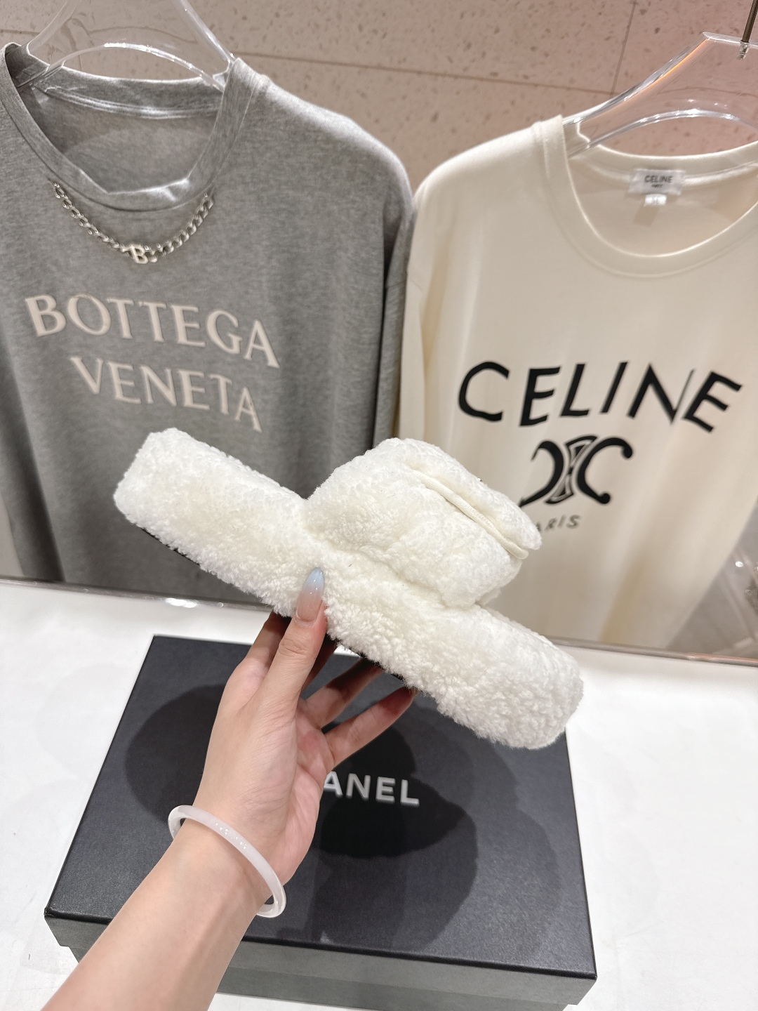 高版本出厂 官网同步.新品毛拖/顶级版本CHANEL*小香2025ss独家爆款系列毛毛拖鞋！秋冬宝藏时髦