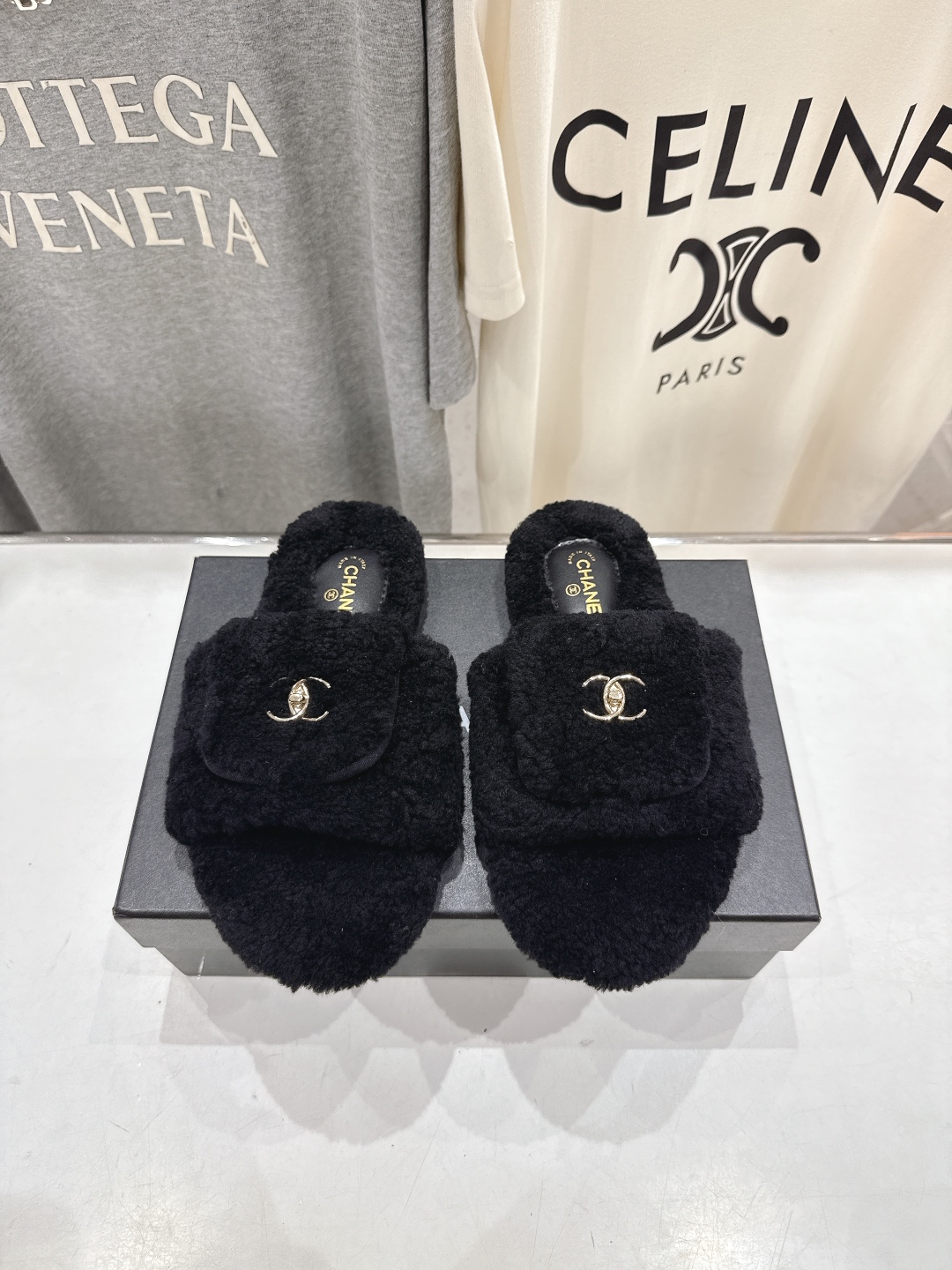高版本出厂 官网同步.新品毛拖/顶级版本CHANEL*小香2025ss独家爆款系列毛毛拖鞋！秋冬宝藏时髦