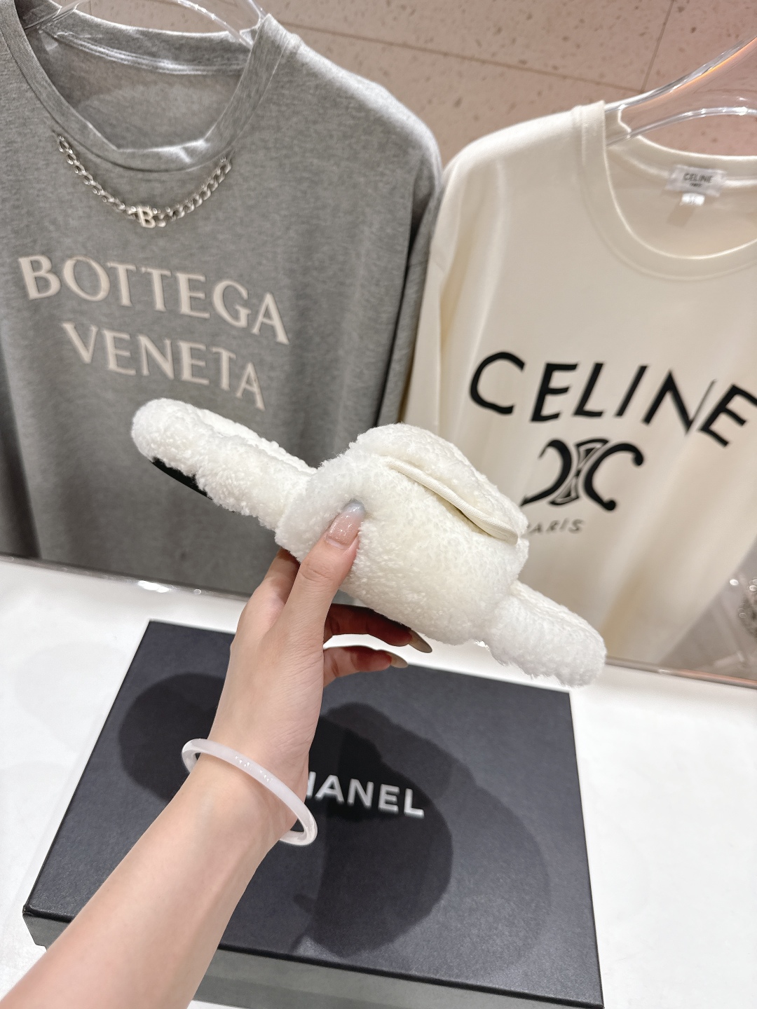 高版本出厂 官网同步.新品毛拖/顶级版本CHANEL*小香2025ss独家爆款系列毛毛拖鞋！秋冬宝藏时髦
