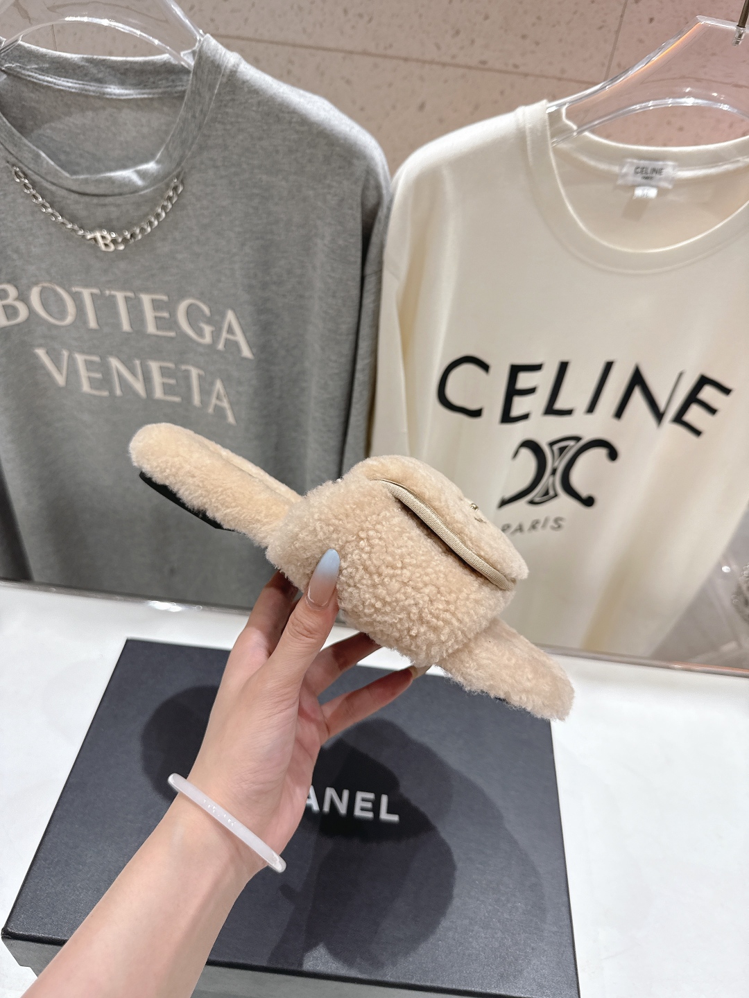 高版本出厂 官网同步.新品毛拖/顶级版本CHANEL*小香2025ss独家爆款系列毛毛拖鞋！秋冬宝藏时髦