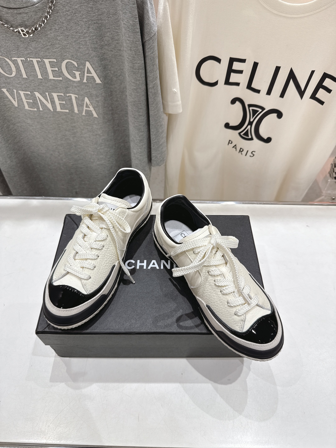 高版本出厂 Chanel*小香F015 2025ss新款系带熊猫鞋休闲鞋小白鞋运动鞋饼干鞋顶级版本～原版