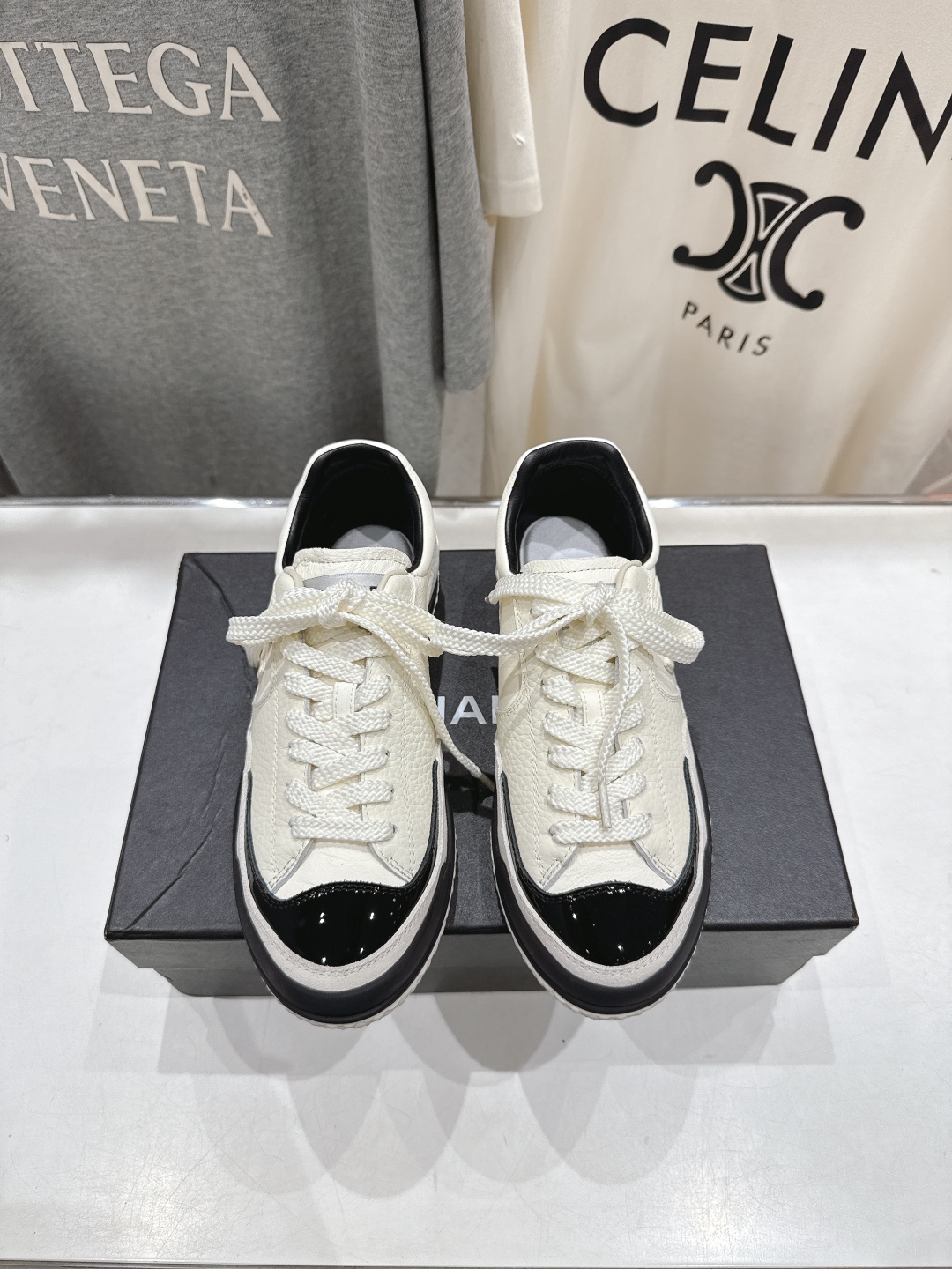 高版本出厂 Chanel*小香F015 2025ss新款系带熊猫鞋休闲鞋小白鞋运动鞋饼干鞋顶级版本～原版
