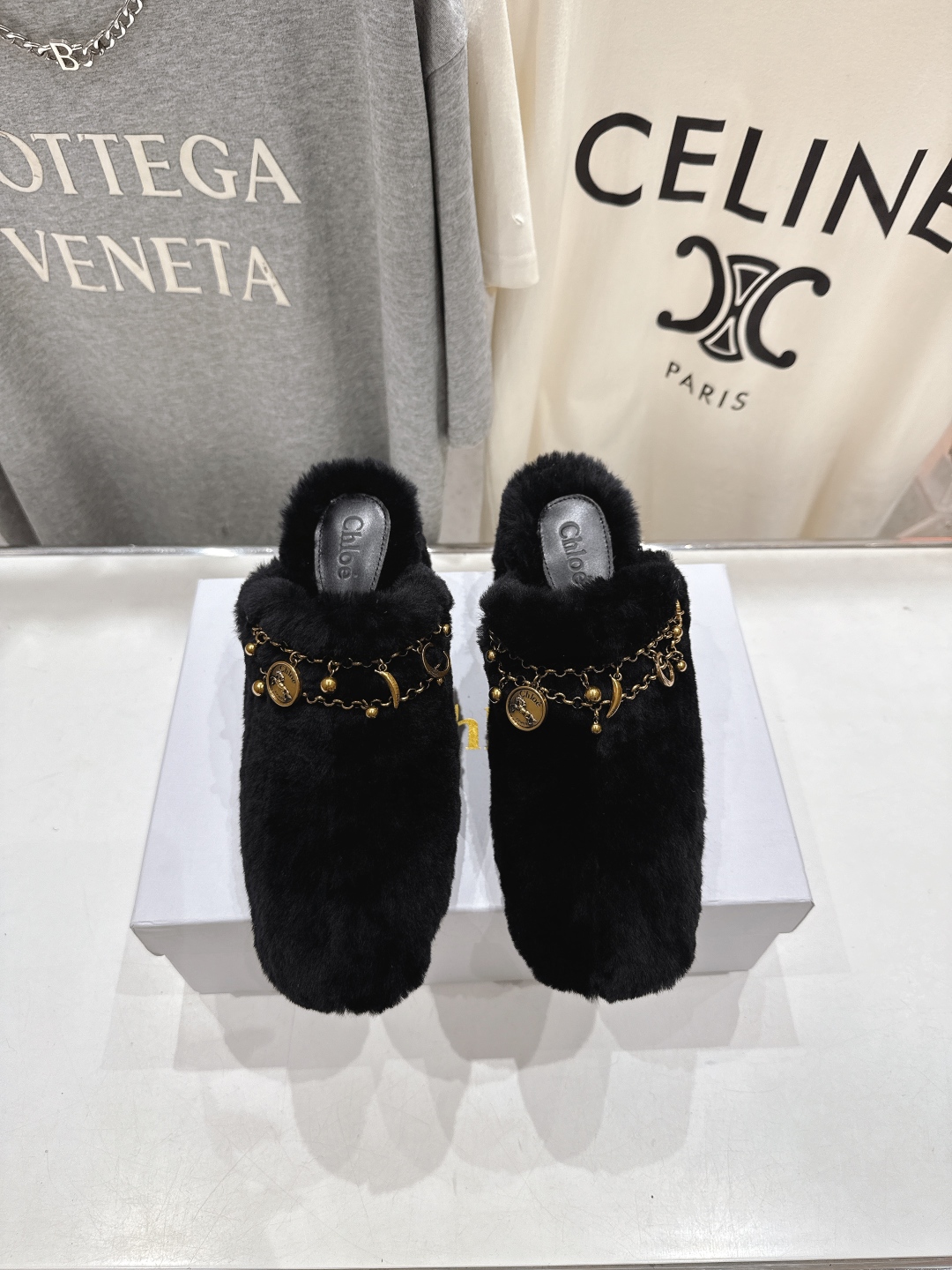 高版本出厂 Chloe 克洛伊F013 2025ss蔻依新款高跟居家毛毛拖鞋闪亮登场！简直是时尚感与舒适