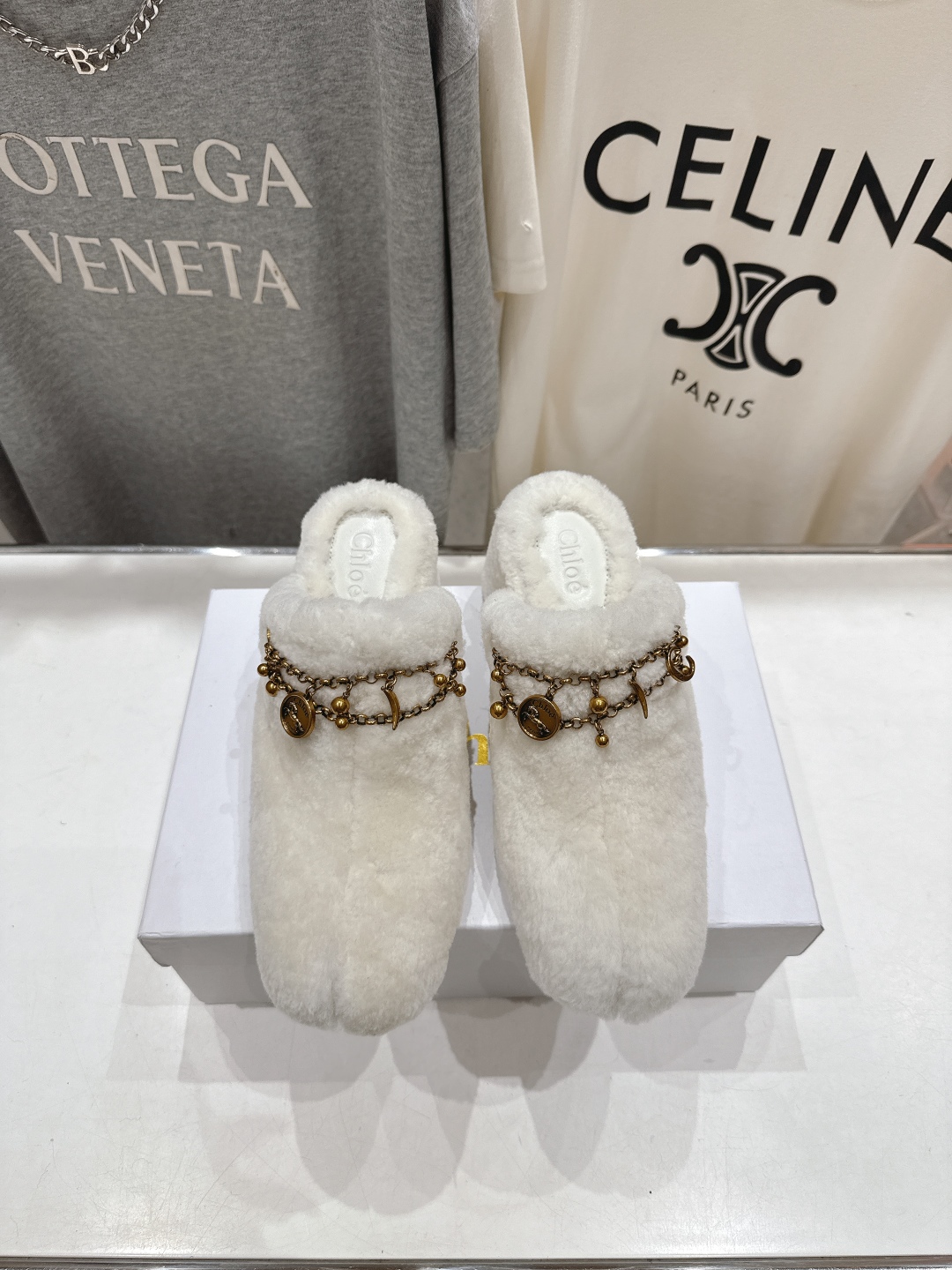 高版本出厂 Chloe 克洛伊F013 2025ss蔻依新款高跟居家毛毛拖鞋闪亮登场！简直是时尚感与舒适