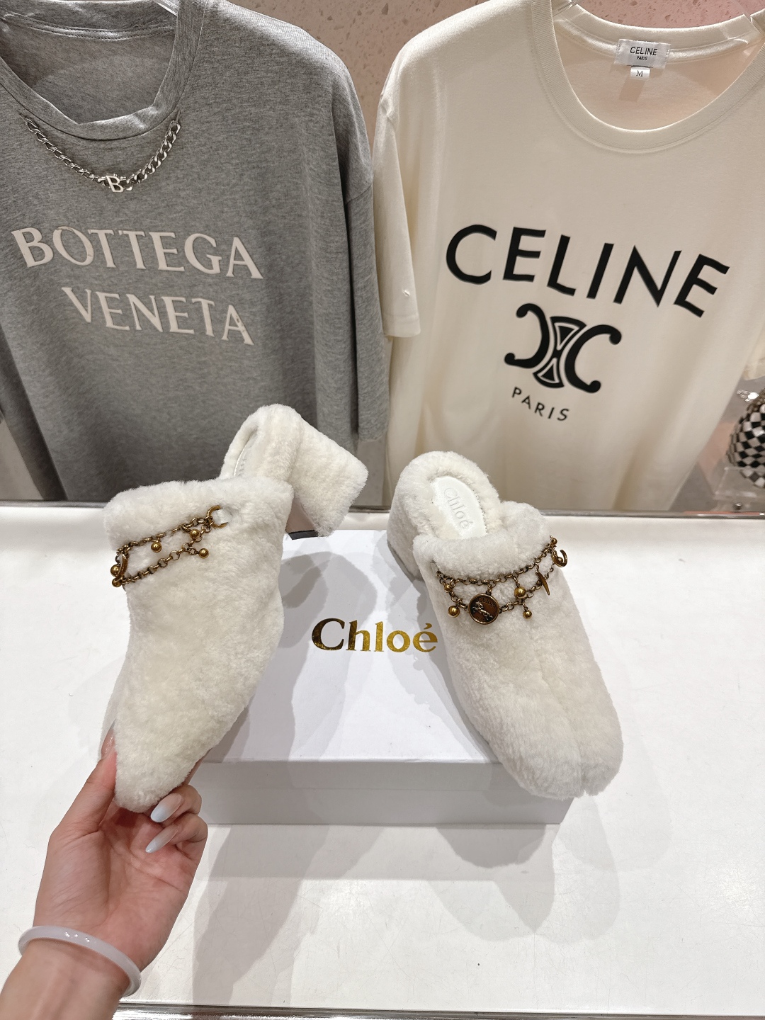 高版本出厂 Chloe 克洛伊F013 2025ss蔻依新款高跟居家毛毛拖鞋闪亮登场！简直是时尚感与舒适