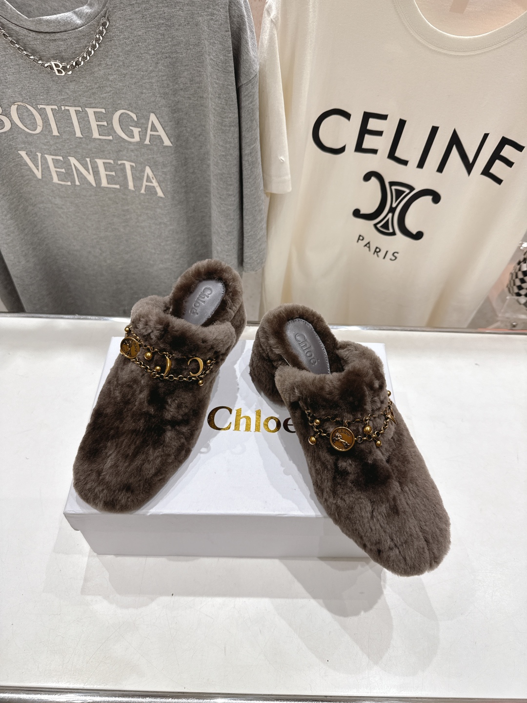 高版本出厂 Chloe 克洛伊F013 2025ss蔻依新款高跟居家毛毛拖鞋闪亮登场！简直是时尚感与舒适