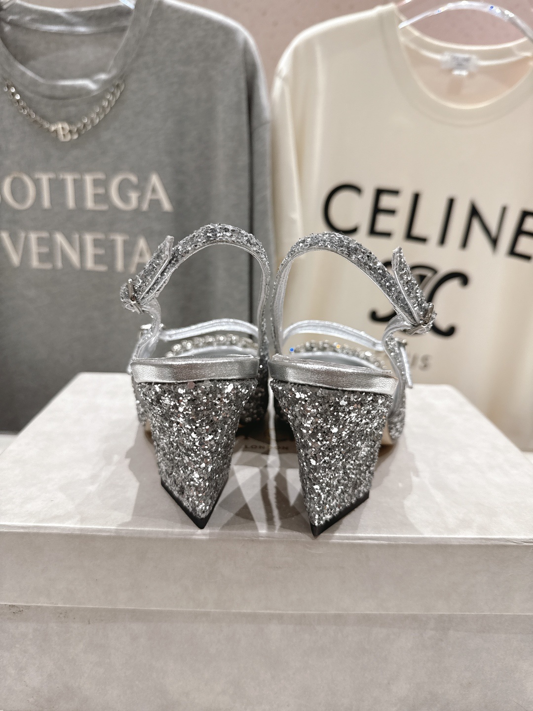 高版本出厂 JIMMY CHOO*|JC/吉米周2025ss新款简约水钻链条高跟鞋凉鞋原版套楦,完美的线