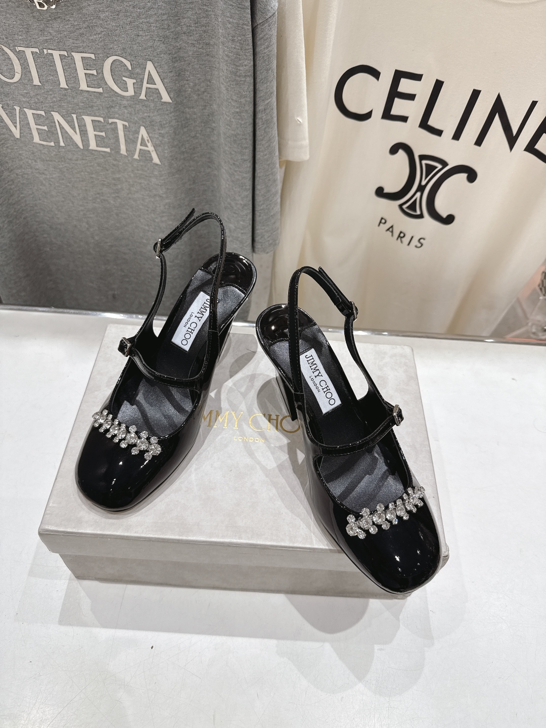 高版本出厂 JIMMY CHOO*｜JC/吉米周2025ss新款简约水钻链条高跟鞋凉鞋原版套楦，完美的线