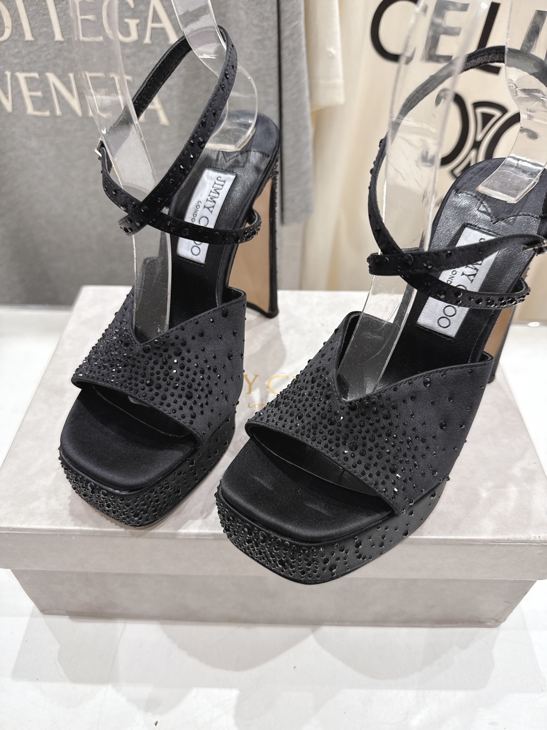 高版本出厂 JIMMY CHOO*｜JC/吉米周2025ss新款简约厚底高跟鞋凉鞋原版套楦，完美的线条，