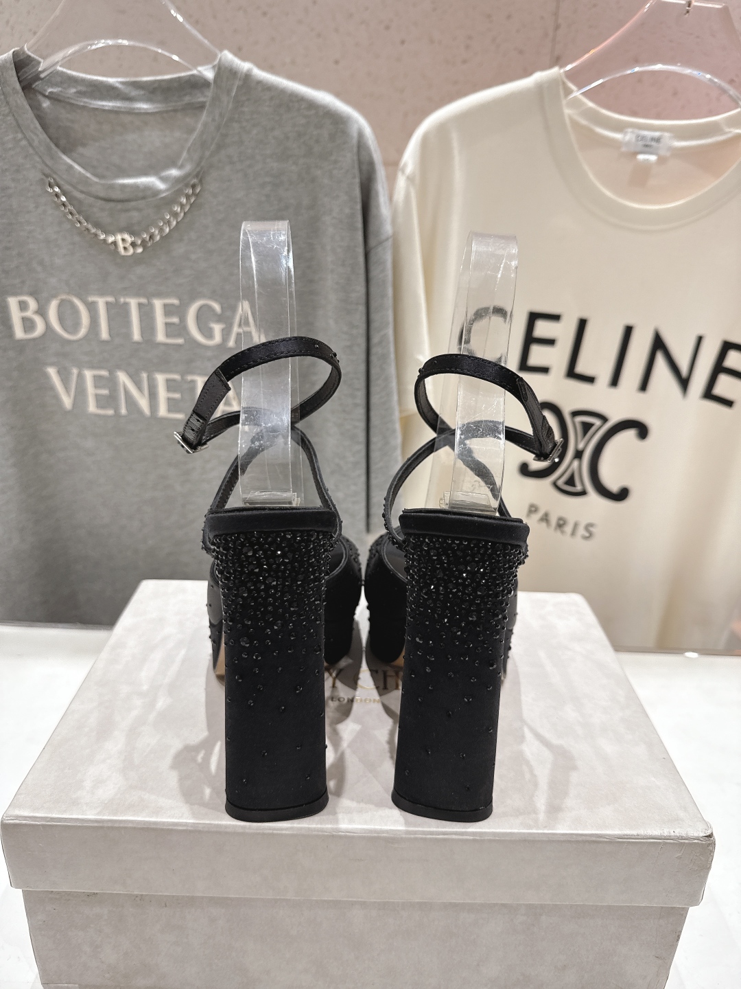 高版本出厂 JIMMY CHOO*｜JC/吉米周2025ss新款简约厚底高跟鞋凉鞋原版套楦，完美的线条，