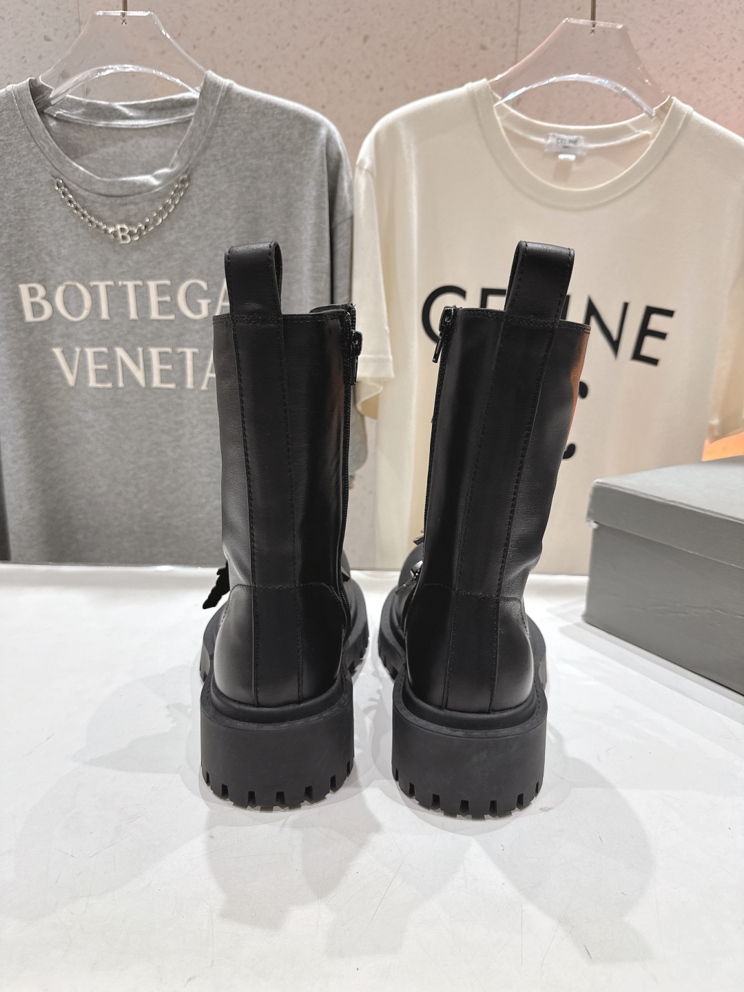 高版本出厂 BALENCIAG*巴黎世家F046 2025ss秋冬新款绑带中筒机车靴马丁靴采用原版同步柔