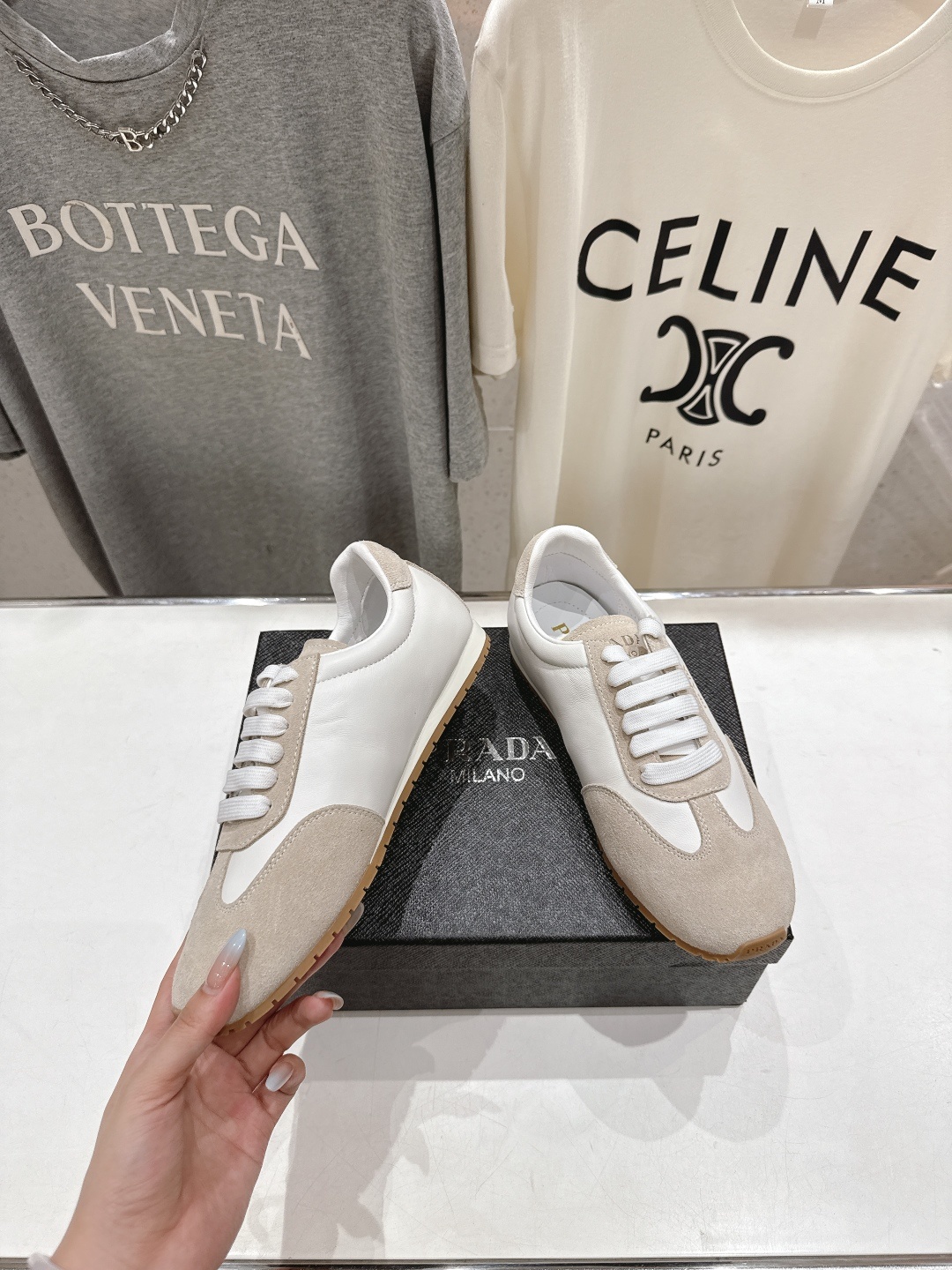 高版本出厂 Prada/普拉达P家25ssfw F029~new新款系带休闲运动鞋,上脚非常舒服软胶底素