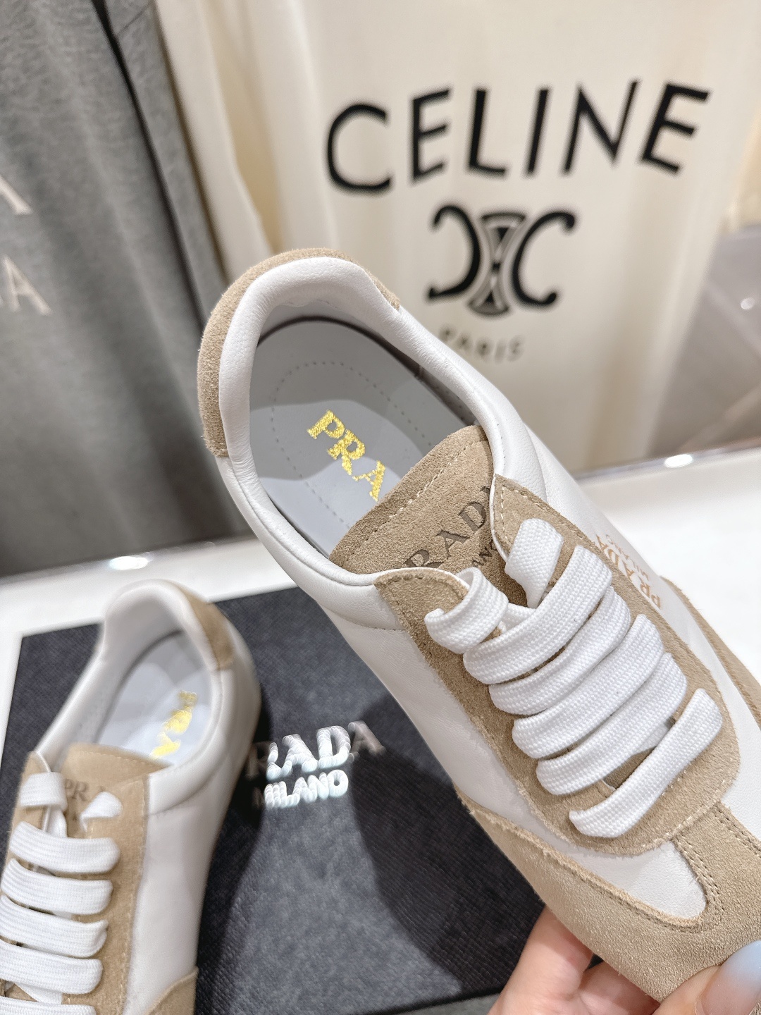 高版本出厂 Prada/普拉达P家25ssfw F029~new新款系带休闲运动鞋,上脚非常舒服软胶底素