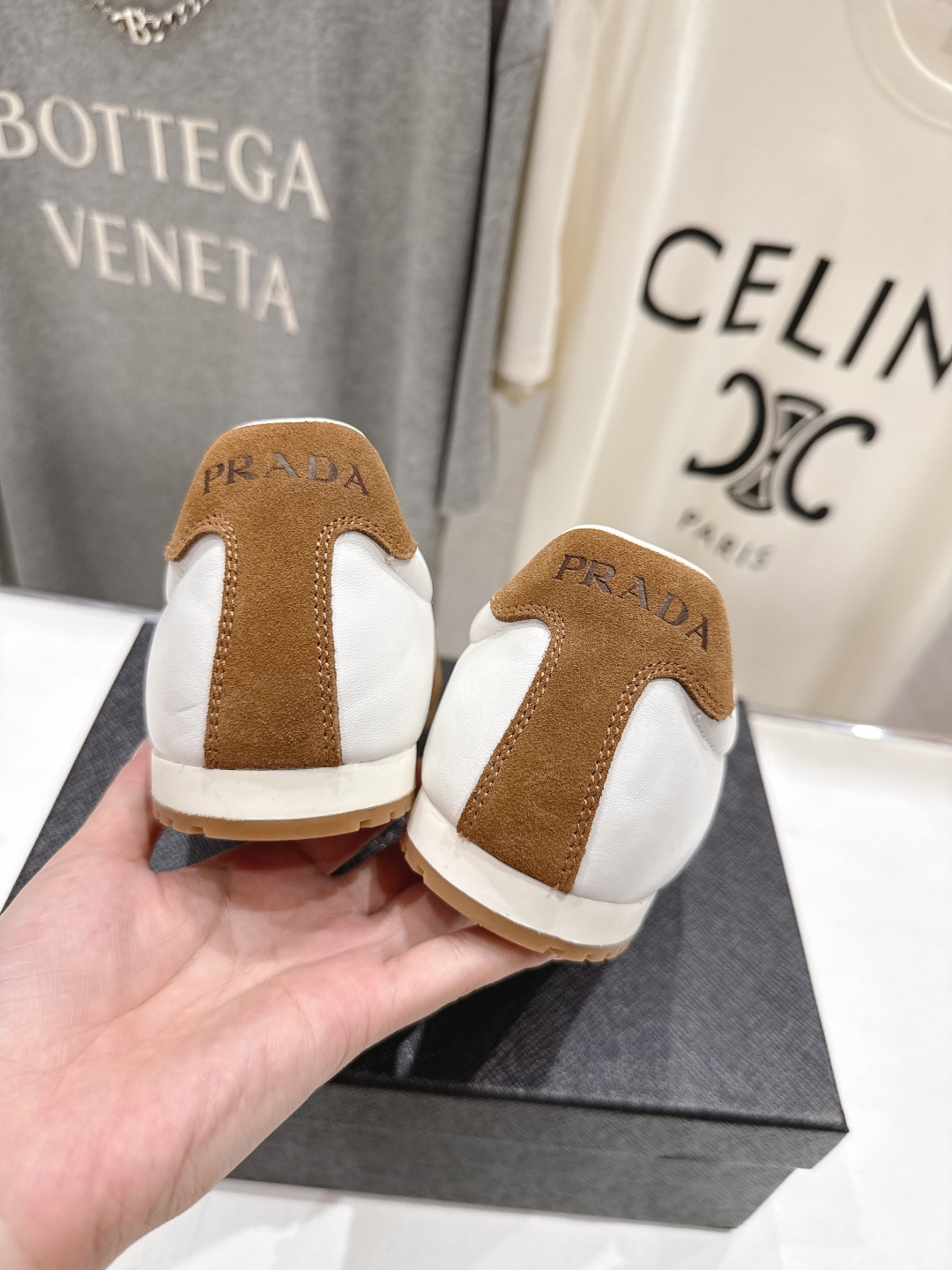 高版本出厂 Prada/普拉达P家25ssfw F029~new新款系带休闲运动鞋,上脚非常舒服软胶底素