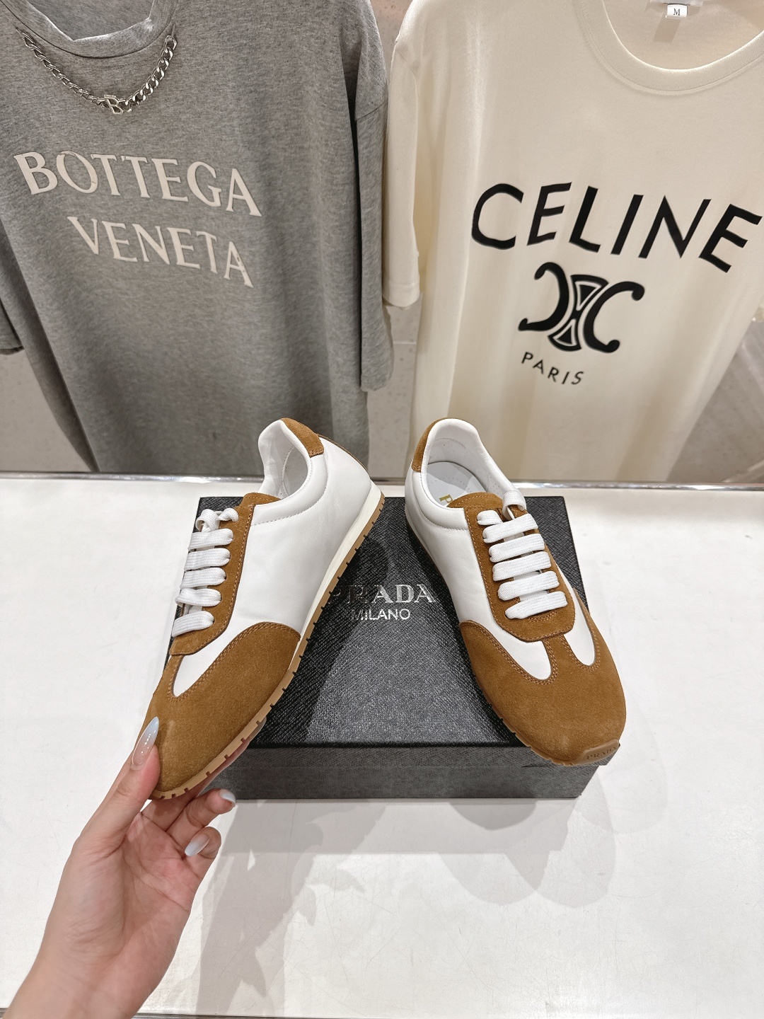 高版本出厂 Prada/普拉达P家25ssfw F029~new新款系带休闲运动鞋,上脚非常舒服软胶底素