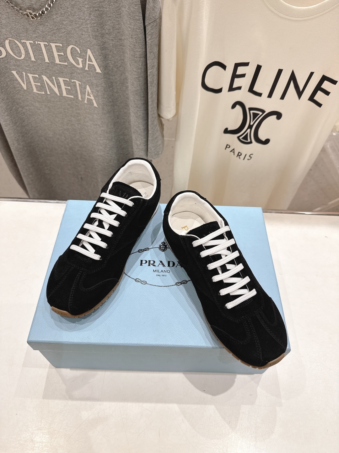 高版本出厂 情侣款 Prada 普拉达 F034 25ss/专柜新款情侣平底运动休闲鞋德训鞋阿甘鞋~各路
