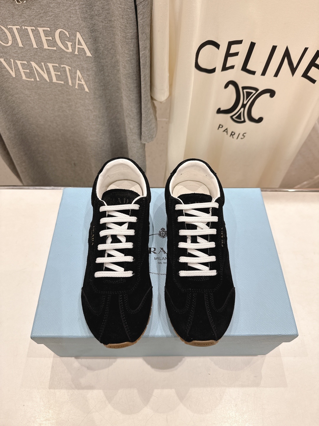 高版本出厂 情侣款 Prada 普拉达 F034 25ss/专柜新款情侣平底运动休闲鞋德训鞋阿甘鞋~各路