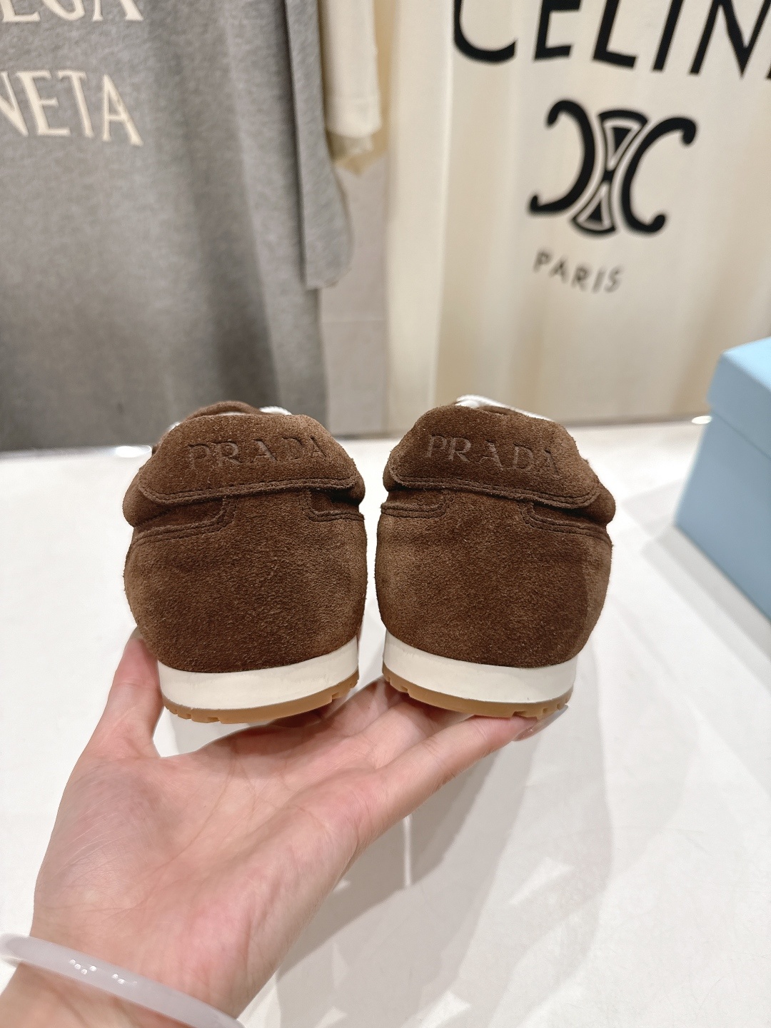 高版本出厂 情侣款 Prada 普拉达 F034 25ss/专柜新款情侣平底运动休闲鞋德训鞋阿甘鞋~各路