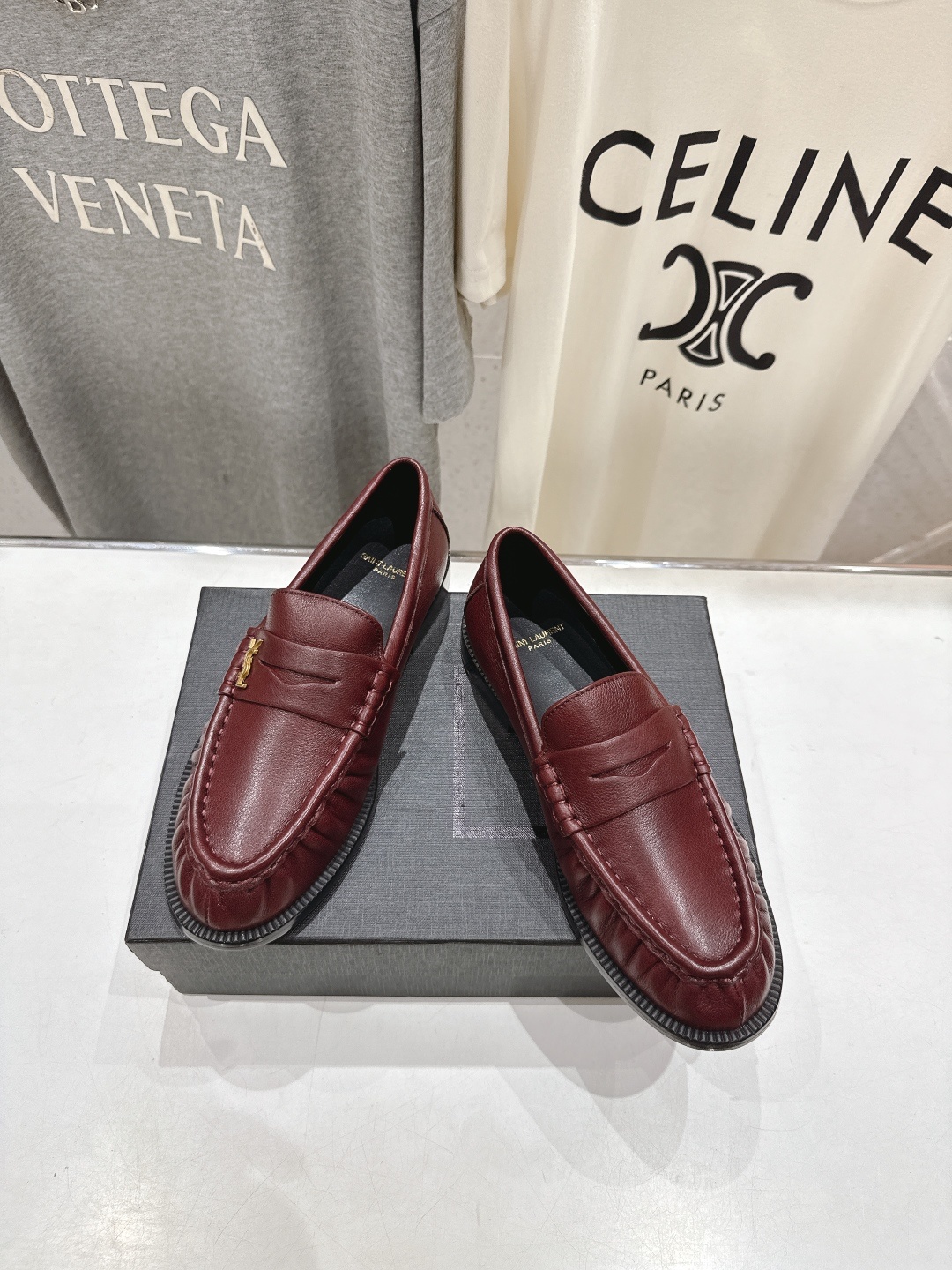 高版本出厂 SAINT LAURENT/圣罗兰YSL 25ss爆款平底玛丽珍一脚蹬乐福鞋,2025全新升