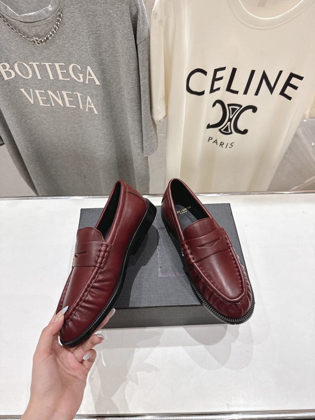 高版本出厂 SAINT LAURENT/圣罗兰YSL 25ss爆款平底玛丽珍一脚蹬乐福鞋,2025全新升
