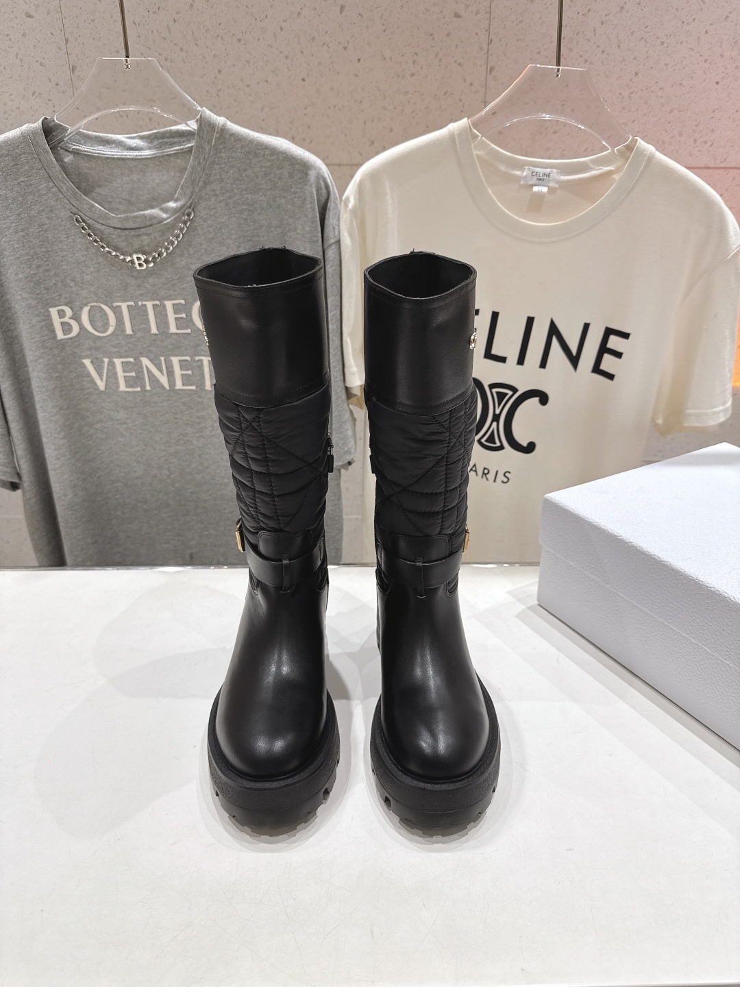 高版本出厂 Dior/迪奥D家F037 2025ss秋冬新品布洛克长靴,经久不衰的马靴造型,彰显经典设计