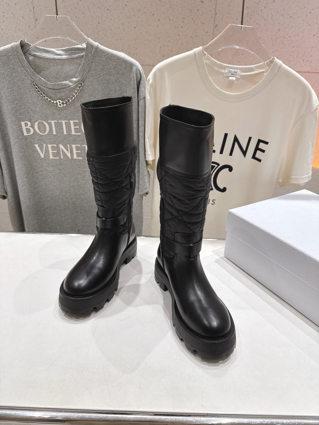 高版本出厂 Dior/迪奥D家F037 2025ss秋冬新品布洛克长靴,经久不衰的马靴造型,彰显经典设计