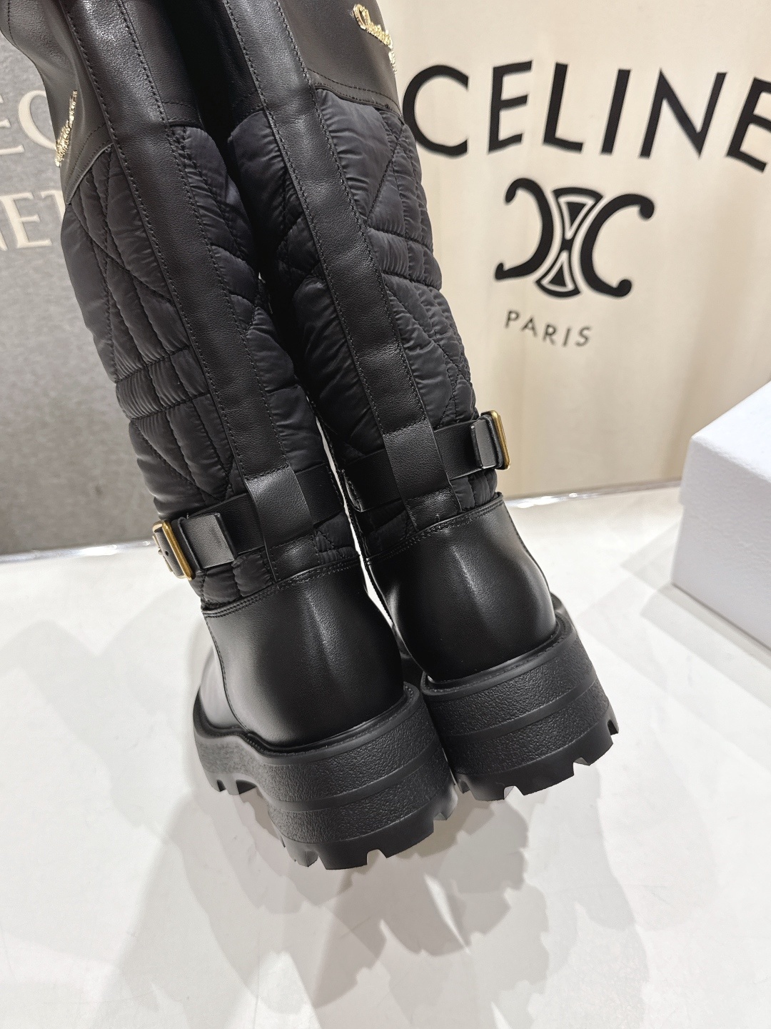 高版本出厂 Dior/迪奥D家F037 2025ss秋冬新品布洛克长靴,经久不衰的马靴造型,彰显经典设计
