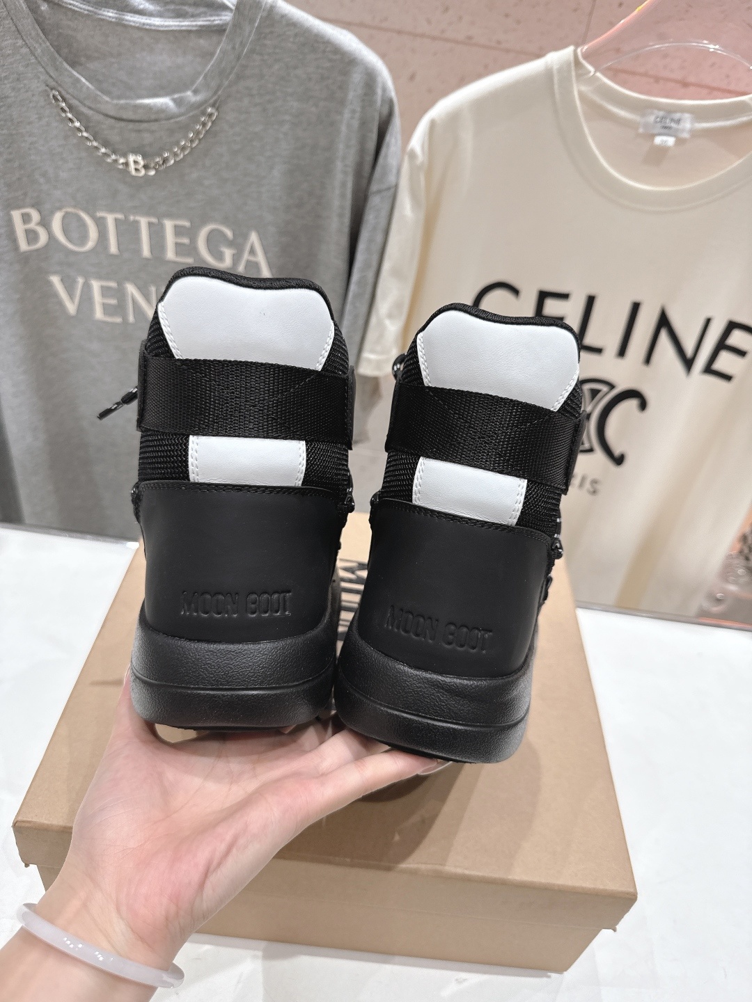 高版本出厂 MOON BOOT Park系列F036 2025ss秋冬新款绑带中筒靴雪地靴 实用主义购物
