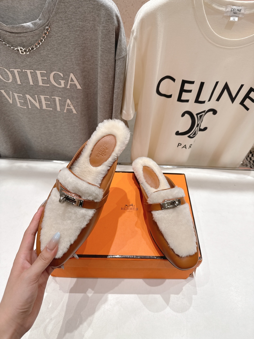 高版本出厂 HERMES* 爱马仕H家2025ss秋冬新款kelly勃肯半包乐福鞋毛毛拖鞋半拖~这款是H