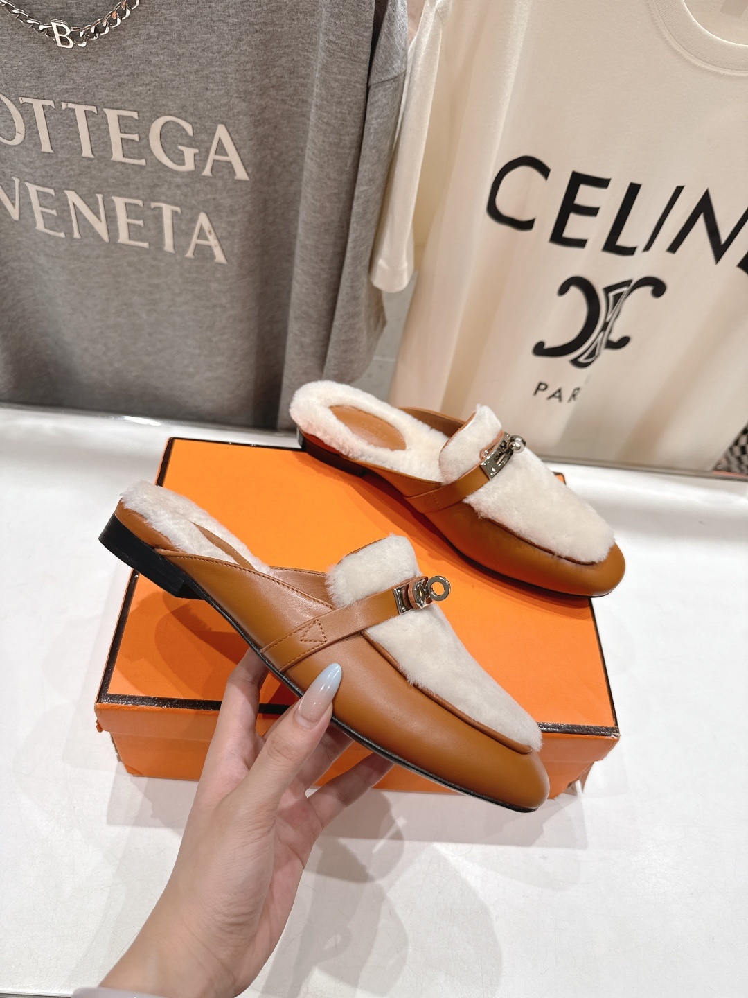 高版本出厂 HERMES* 爱马仕H家2025ss秋冬新款kelly勃肯半包乐福鞋毛毛拖鞋半拖~这款是H