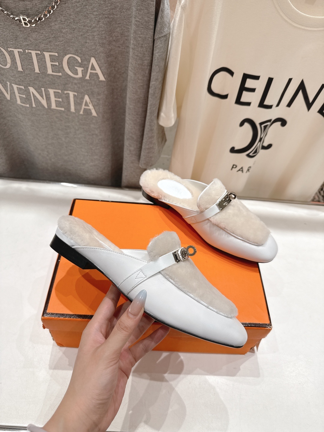 高版本出厂 HERMES* 爱马仕H家2025ss秋冬新款kelly勃肯半包乐福鞋毛毛拖鞋半拖~这款是H