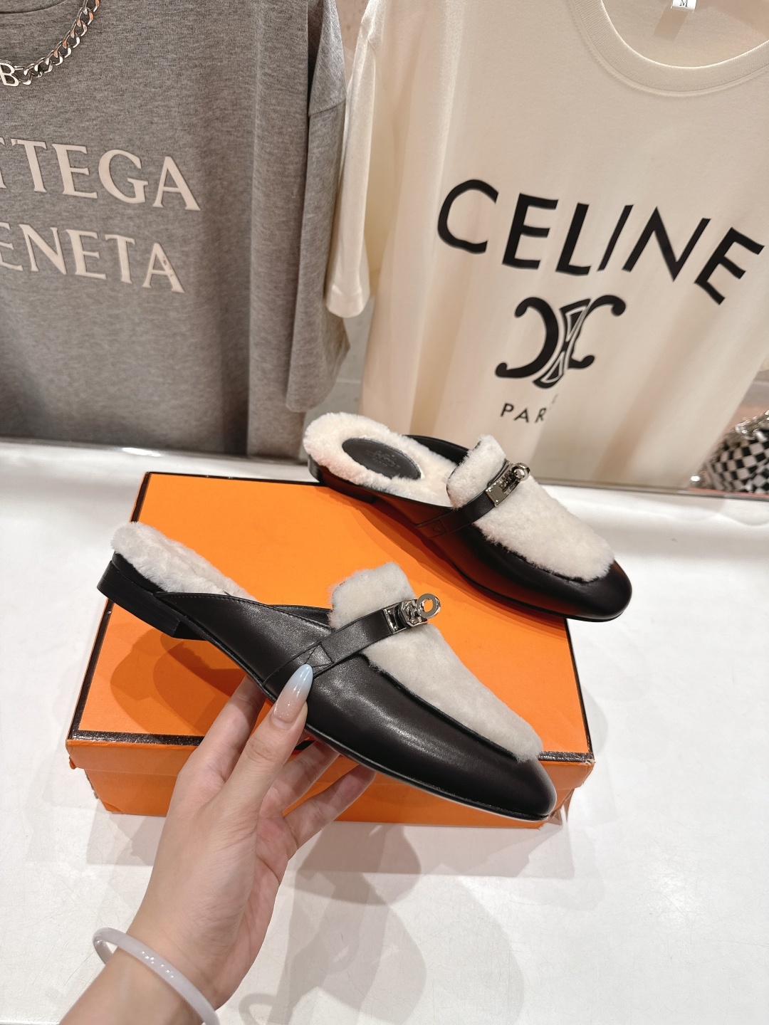高版本出厂 HERMES* 爱马仕H家2025ss秋冬新款kelly勃肯半包乐福鞋毛毛拖鞋半拖~这款是H