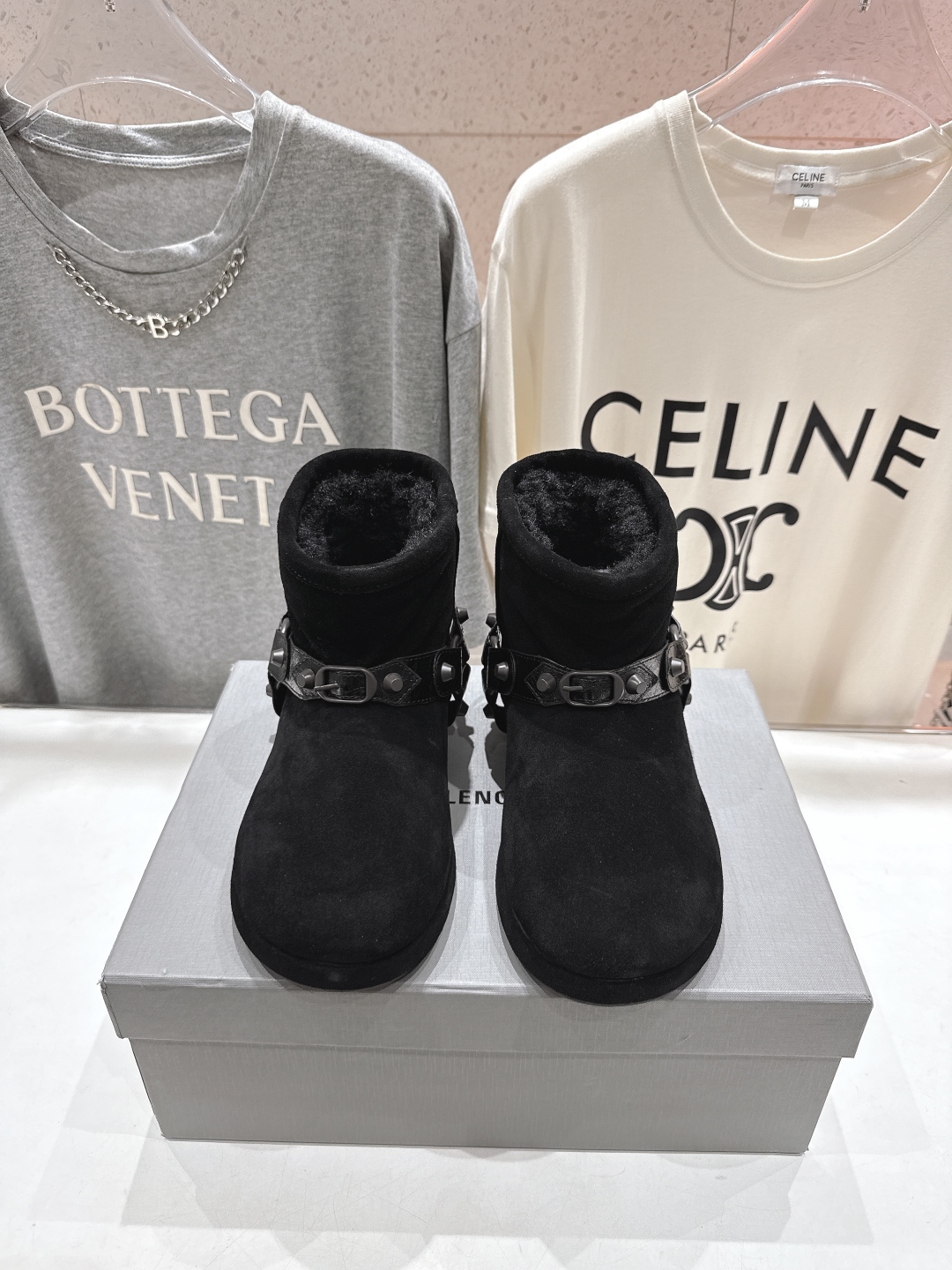 高版本出厂 BALENCIAGA*巴黎世家F022 2025ss秋冬新款羊毛短靴雪地靴冬日凛凛🏂🏻不可缺