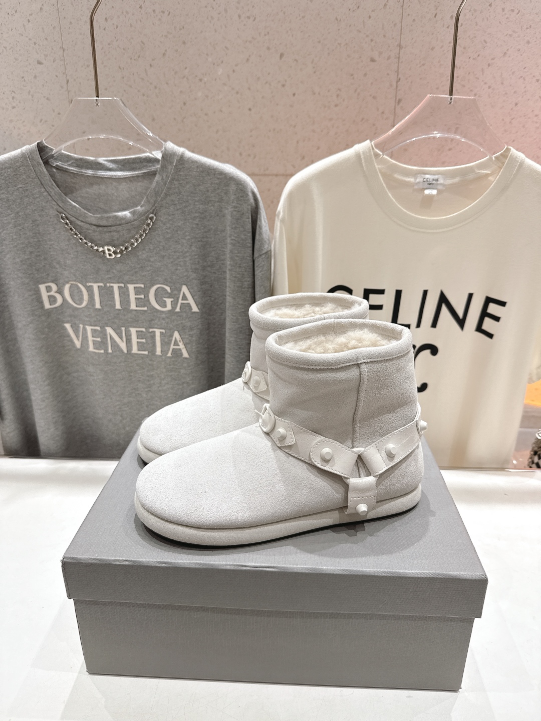 高版本出厂 BALENCIAGA*巴黎世家F022 2025ss秋冬新款羊毛短靴雪地靴冬日凛凛🏂🏻不可缺