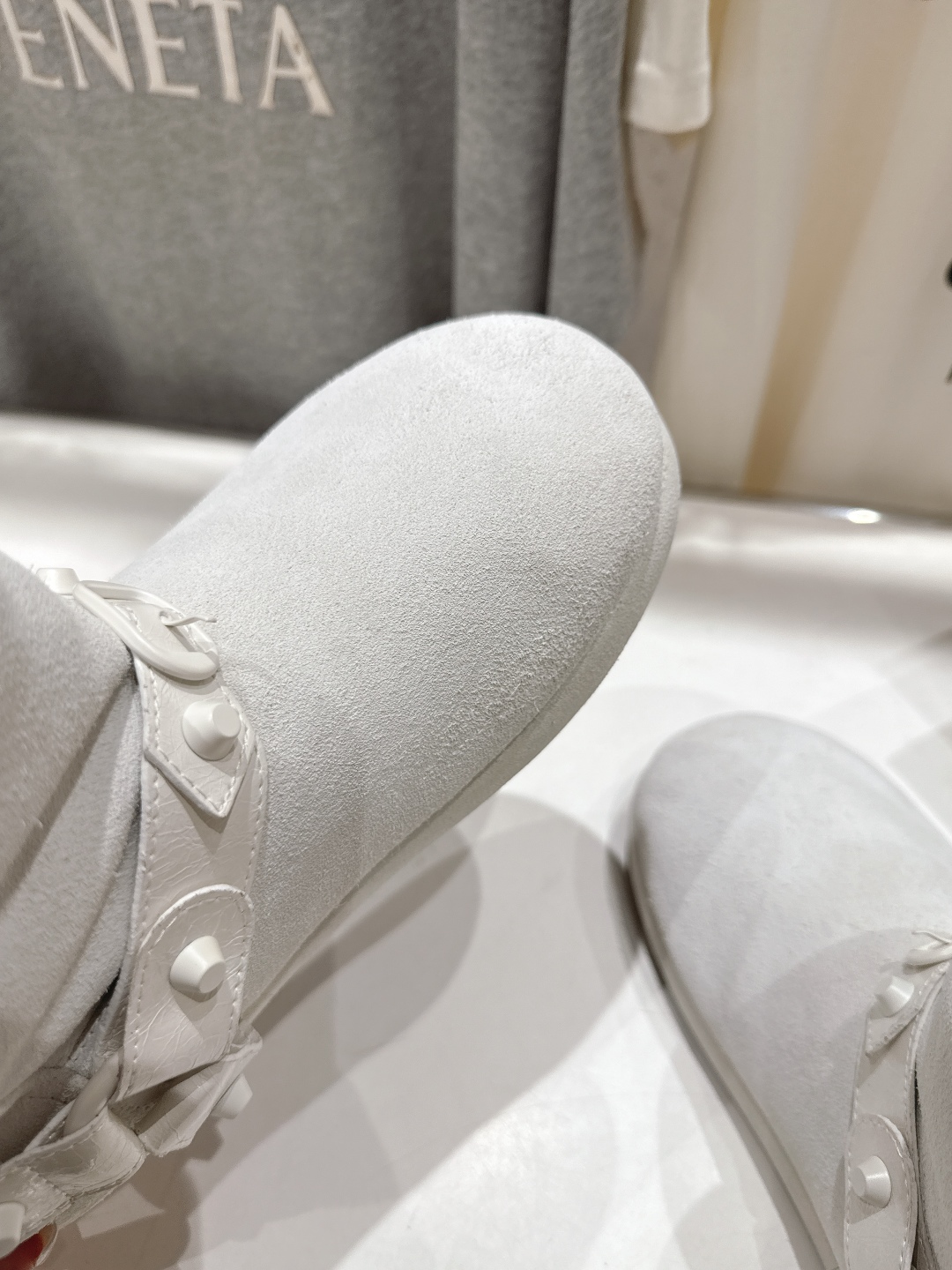 高版本出厂 BALENCIAGA*巴黎世家F022 2025ss秋冬新款羊毛短靴雪地靴冬日凛凛🏂🏻不可缺