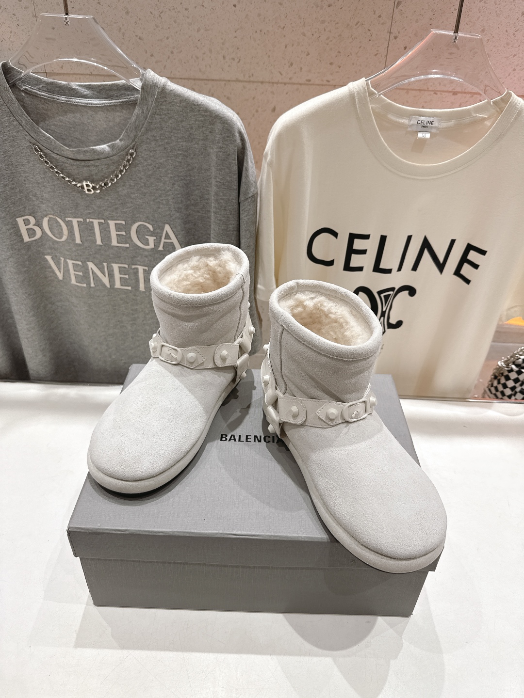 高版本出厂 BALENCIAGA*巴黎世家F022 2025ss秋冬新款羊毛短靴雪地靴冬日凛凛🏂🏻不可缺