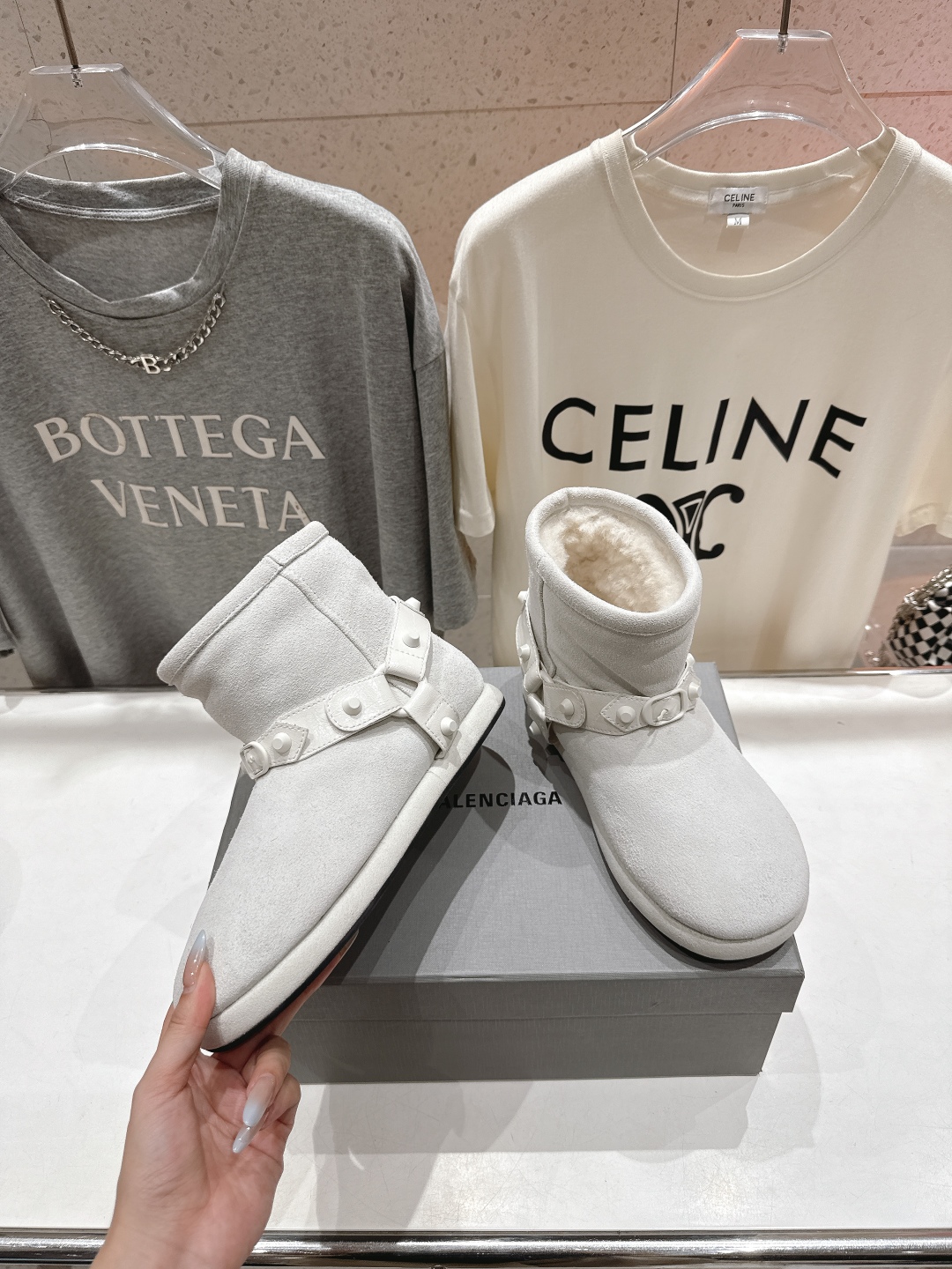 高版本出厂 BALENCIAGA*巴黎世家F022 2025ss秋冬新款羊毛短靴雪地靴冬日凛凛🏂🏻不可缺