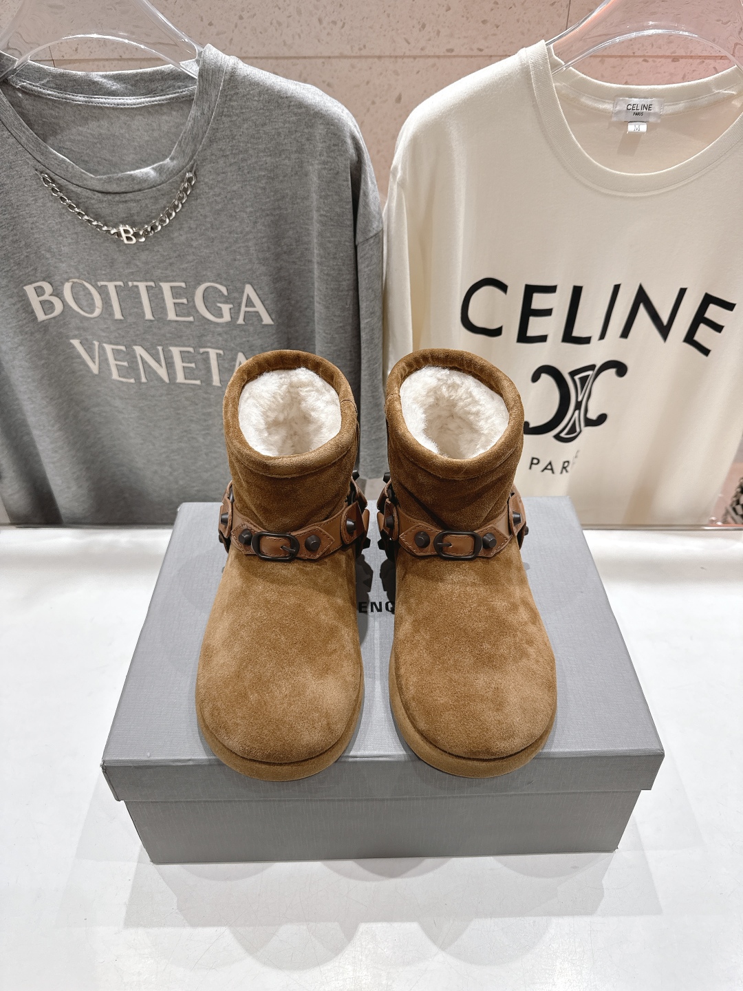 高版本出厂 BALENCIAGA*巴黎世家F022 2025ss秋冬新款羊毛短靴雪地靴冬日凛凛🏂🏻不可缺