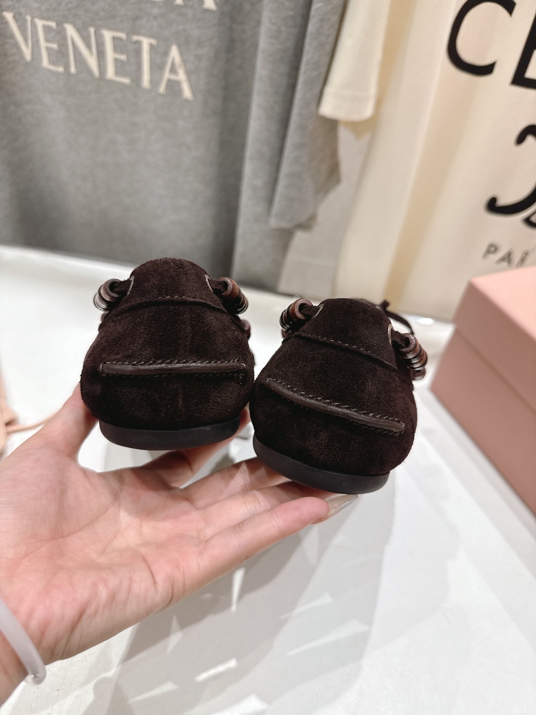 高版本出厂 MiuMiu/缪缪2025ss秋冬走秀款一脚蹬驾车鞋乐福鞋休闲单鞋这款永不过时的反绒皮驾车鞋