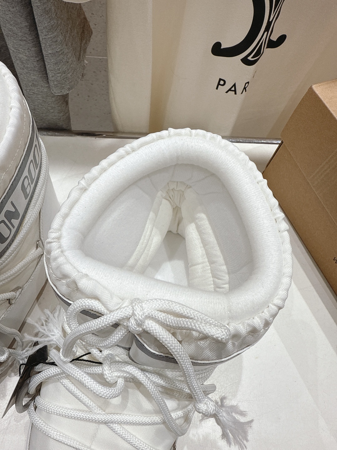 高版本出厂 Moon Boot 2025ss秋冬季爆款保暖厚底雪地靴 【丑萌月亮雪地靴】忘了UGG吧,时