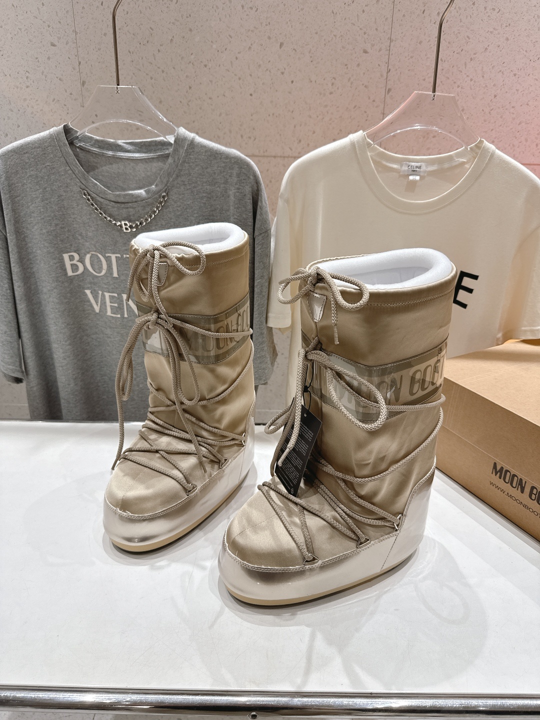 高版本出厂 Moon Boot 2025ss秋冬季爆款保暖厚底雪地靴 【丑萌月亮雪地靴】忘了UGG吧,时