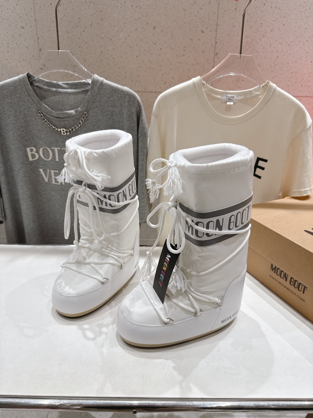 高版本出厂 Moon Boot 2025ss秋冬季爆款保暖厚底雪地靴 【丑萌月亮雪地靴】忘了UGG吧,时