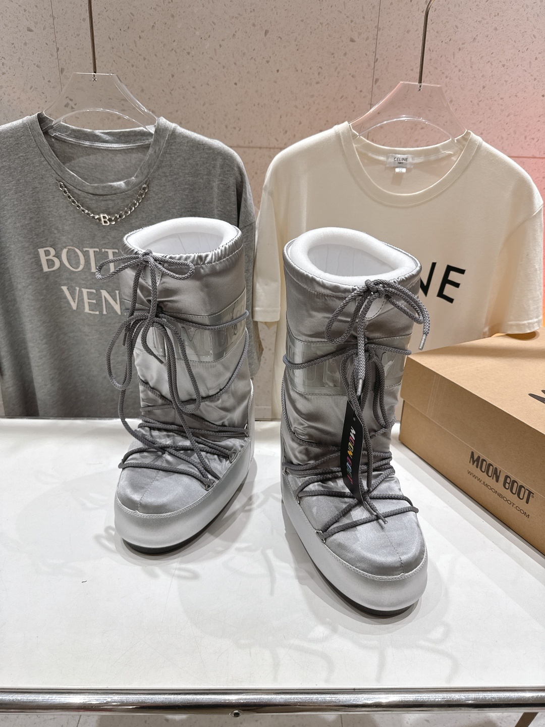 高版本出厂 Moon Boot 2025ss秋冬季爆款保暖厚底雪地靴 【丑萌月亮雪地靴】忘了UGG吧,时