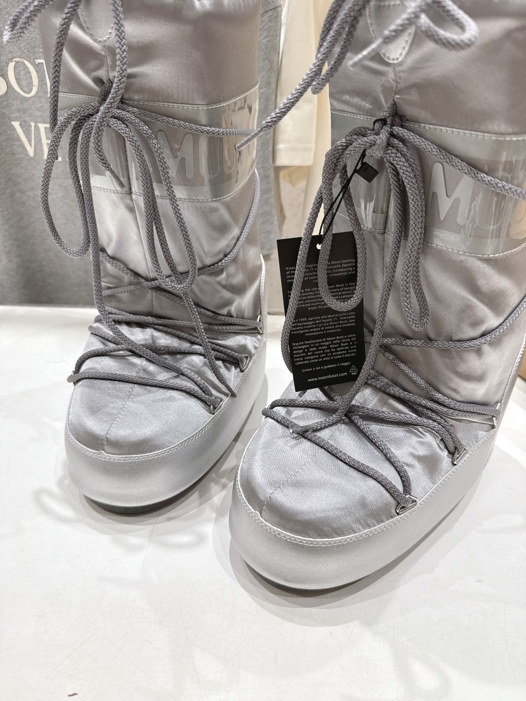 高版本出厂 Moon Boot 2025ss秋冬季爆款保暖厚底雪地靴 【丑萌月亮雪地靴】忘了UGG吧,时