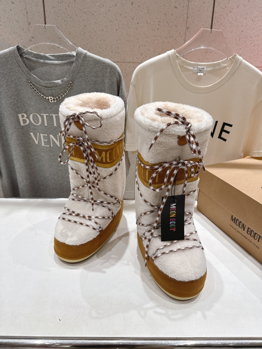 高版本出厂 Moon Boot 2025ss秋冬季爆款保暖厚底雪地靴 【丑萌月亮雪地靴】忘了UGG吧,时