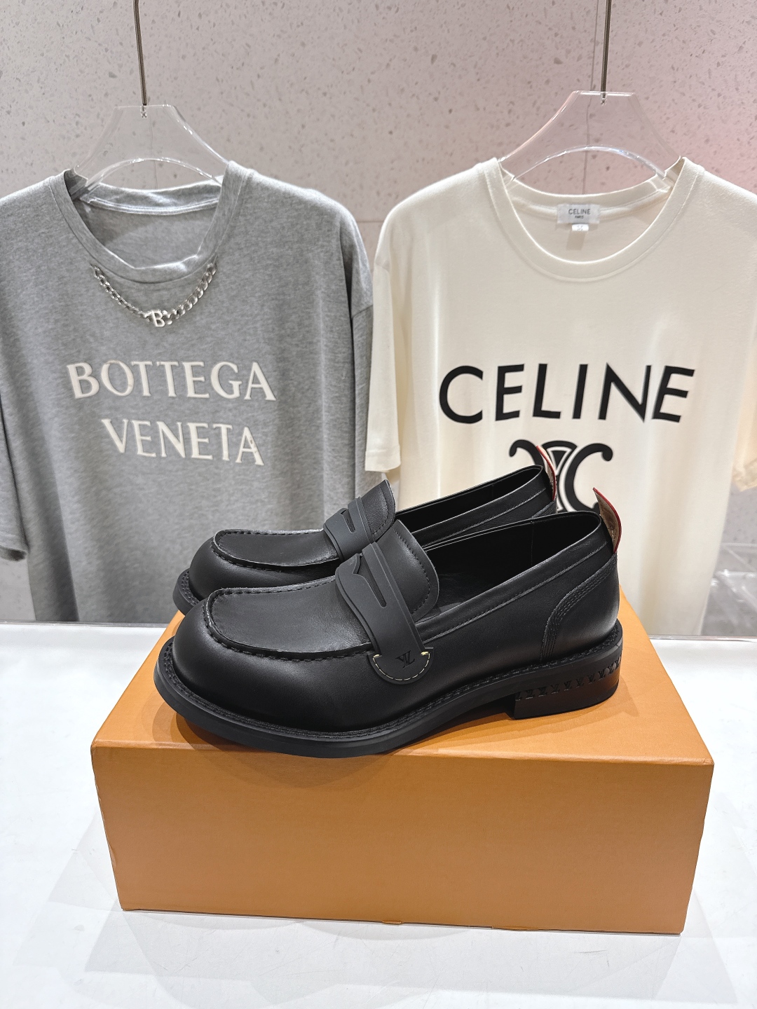 高版本出厂 情侣款 LOUIS VUITTON ss25 LV驴牌新款厚底大头鞋情侣休闲鞋乐福鞋本款 乐